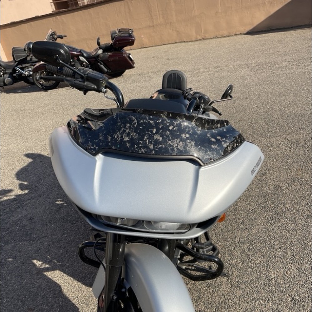 Carbon 6” Road Glide windshield